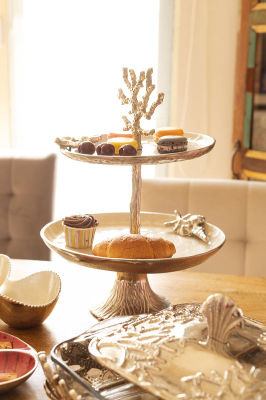 2 Tier stand / Charlie