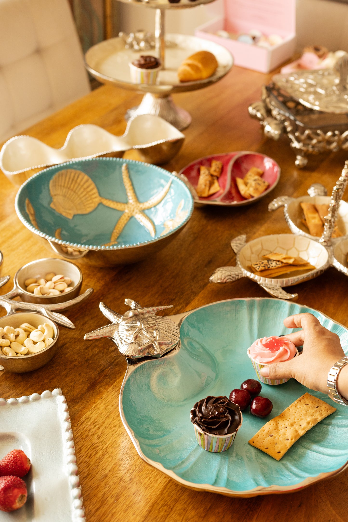 Ocean Blue Scallop Server