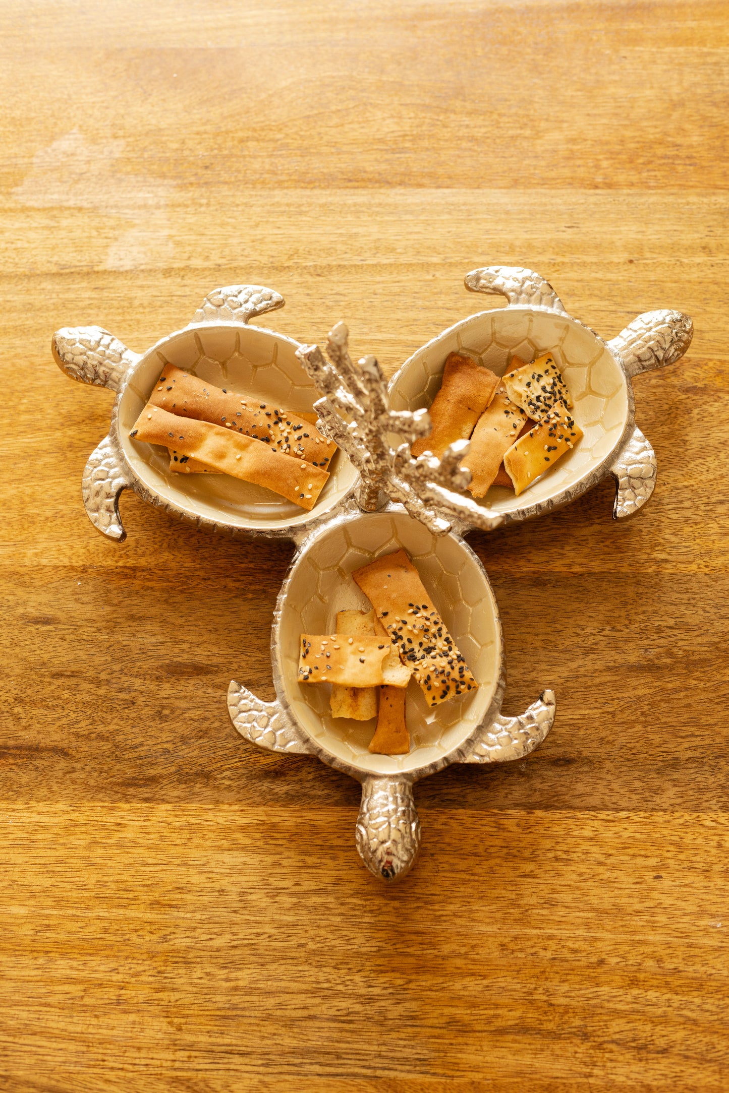 3 Section Turtle Condiment Server